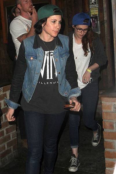 Kstewartfans_03032013__4_