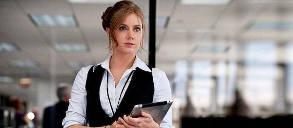 Amy-Adams-in-Man-of-Steel-2013-Movie-Image2