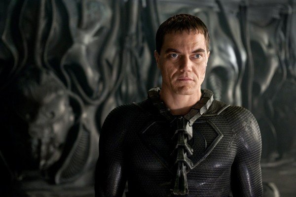 Michael-Shannon-in-Man-of-Steel-2013-Movie-Image2-600x400