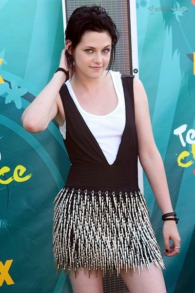 gallery_enlarged-twilight-cast--mega-teen-choice-awards-2009-08102009-36.jpg