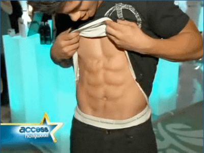 taylor-lautner-abs.png