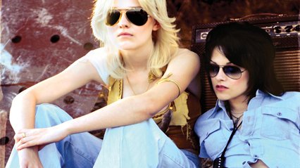 the runaways still.jpg