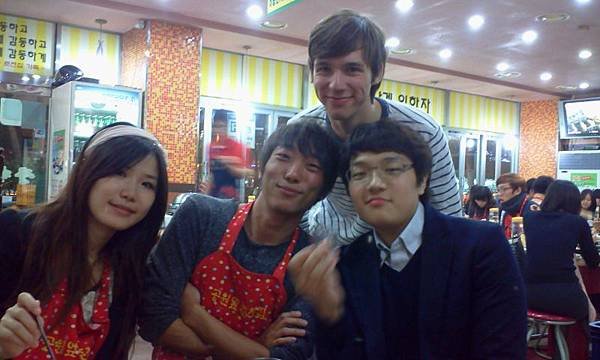 2011-10-27 20.20.11