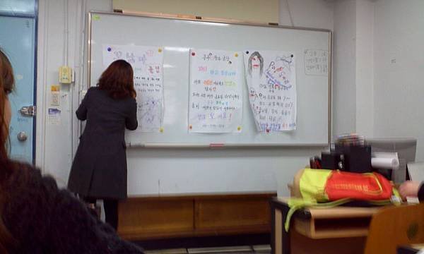 2012-02-14 12.42.20