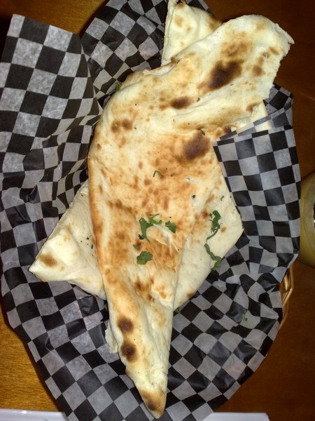 cafe mumbai&apos;s naan