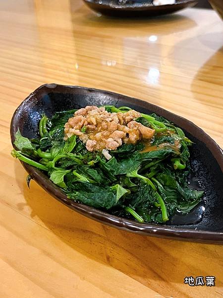 《勁饗食自製麵 六合店》中式/小吃/麵食/麻醬拌麵/滷牛肉