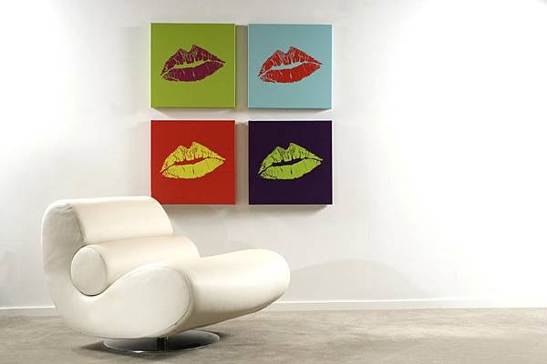 kiss_portraits.jpg