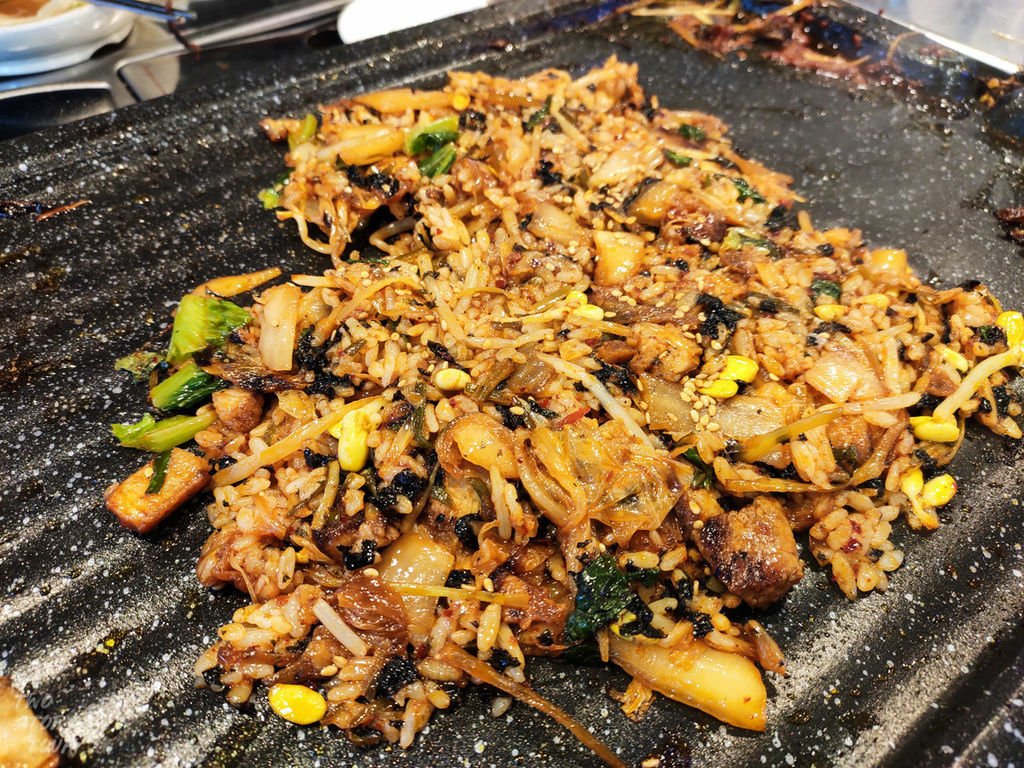 韓國當地人推薦烤三層肉-DMC站_012_by_Two_Story_Tour.jpg