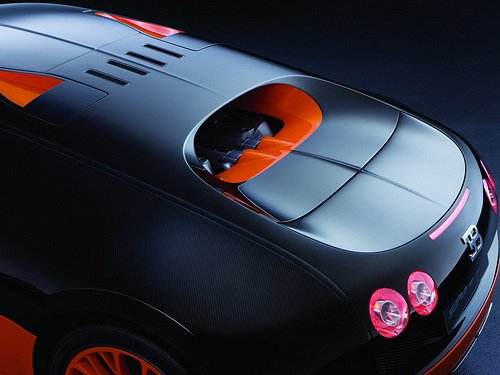 Bugatti-Veyron_Super_Sport_2011_1600x1200_wallpaper_14.jpg