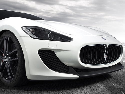 Maserati-GranTurismo_MC_Stradale_2012_1600x1200_wallpaper_0f.jpg