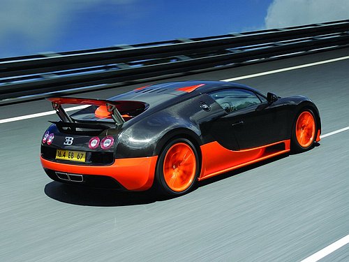 Bugatti-Veyron_Super_Sport_2011_1600x1200_wallpaper_08.jpg