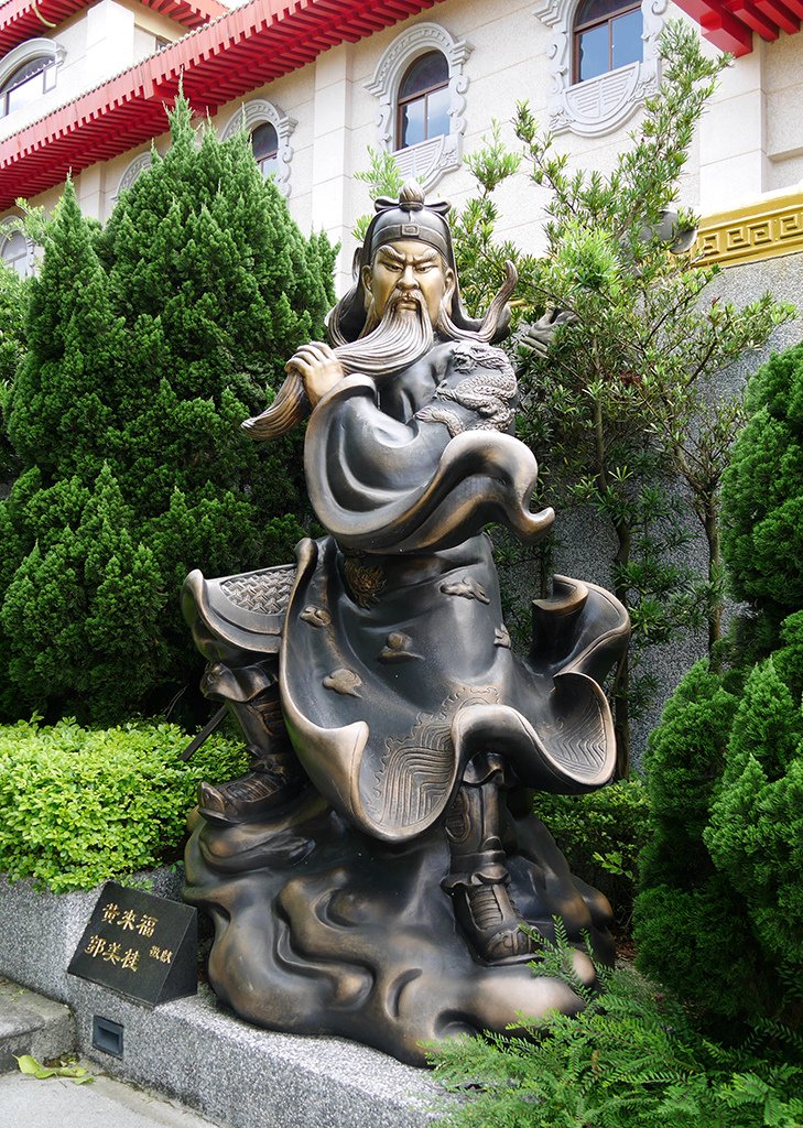 03-1銅塑關公.jpg