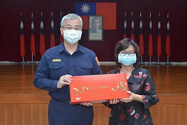 0308015警察局婦女節.jpg