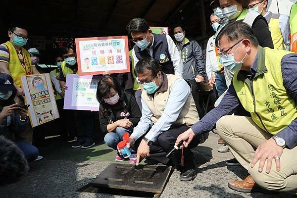 0326013登革熱防誓師.jpg