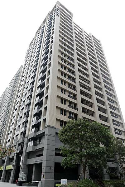 0103003台南購物節輕豪宅.jpg