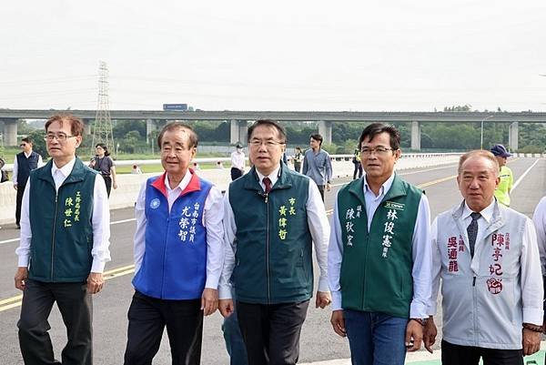 1122016官田溪菩提橋改建.jpg