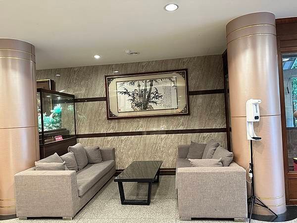 谷關溫泉區。明治大飯店。明治老街。谷關吊橋。捎來步道