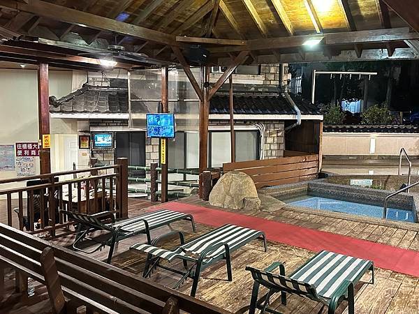谷關溫泉區。明治大飯店。明治老街。谷關吊橋。捎來步道