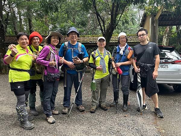 出磺坑古道(法雲寺古道)。苗栗縣公館鄉