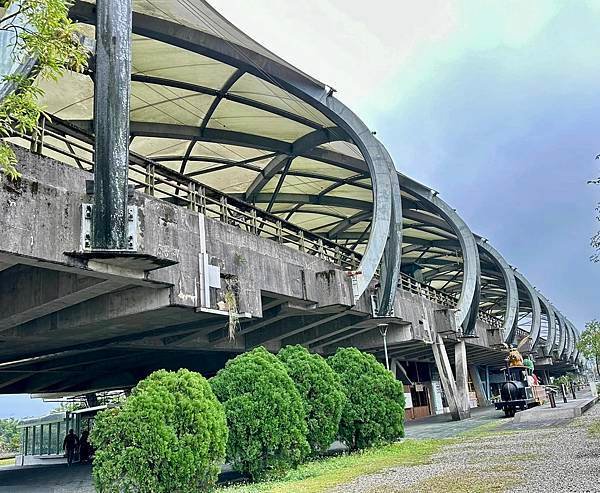 花卉試驗中心。伯利恆之星。宜蘭車站。幾米公園。波波草。生活心