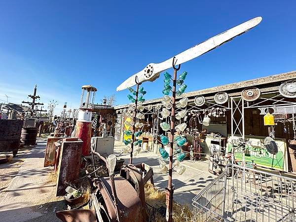 美國66號公路。瓶樹牧場(Bottle Tree Ranch