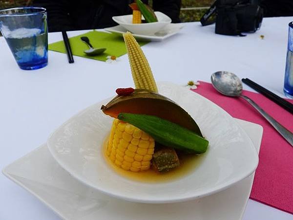 P1850394-1.JPG