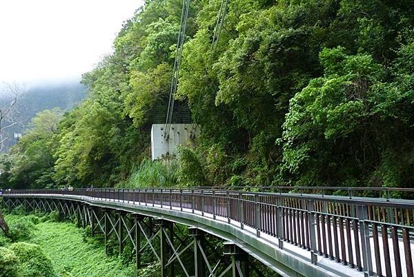 太魯閣布洛灣全新景點  山月吊橋  全臺灣跨深比最大吊橋