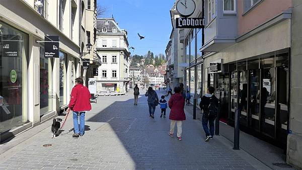2017-04-02 17.37.00.jpg
