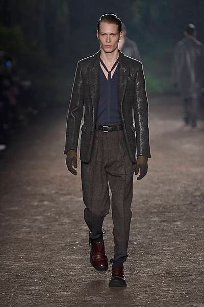 2. Ermenegildo Zegna Couture AW15 look 03