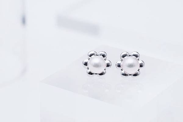 簡約時尚的ASAHI JEWELRY珍珠首飾，受韓劇熱潮成熱銷產品！