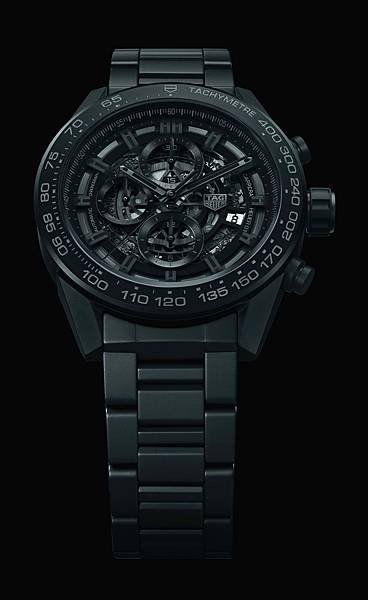 TAG Heuer Carrera HEUER-01 2017新款全黑霧面陶瓷腕錶_黑底情境圖