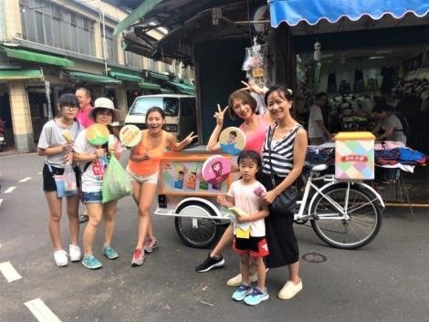 原味本舖女孩將出現在北中南各大景點！全台民眾只要鎖定出沒地點、替此次【原味本舖巡迴挑戰】加油，並與原味本舖女孩及腳踏車一同拍照，即可免費獲得冰品！-1