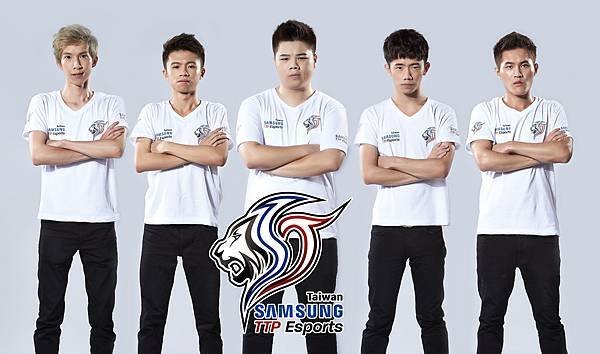 Samsung TTP Esports戰隊成員：凜、鮮柚、宮廷、花凜、Sky(由左至右)