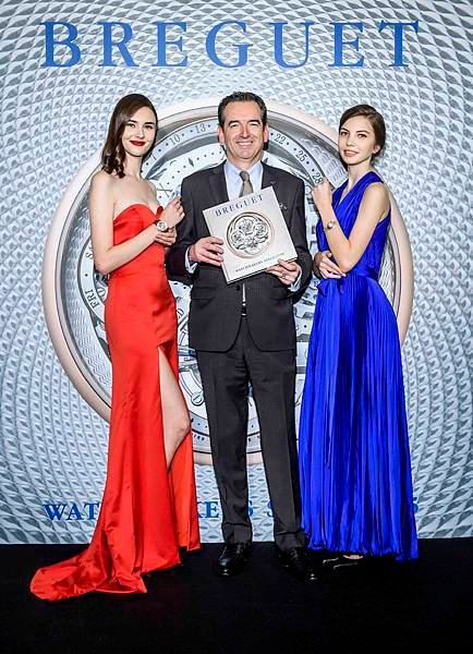 寶璣第七代傳人Mr. Emmanuel Breguet與兩位外模合影。.jpg