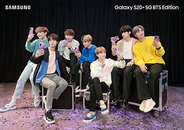 【新聞圖片1】Galaxy S20+5G與Galaxy Buds+BTS Edition以BTS及粉絲為靈感，為裝置注入令人耳目一新的設計.jpg_.jpg