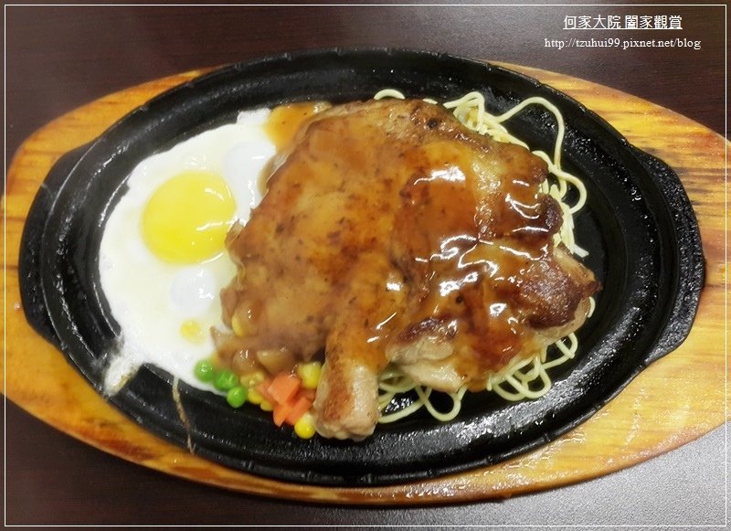 番薯王平價牛排館林口店 17.jpg
