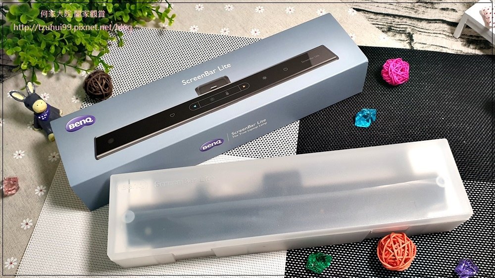 BenQ ScreenBar Lite筆電智能掛燈(筆電燈) 06.jpg