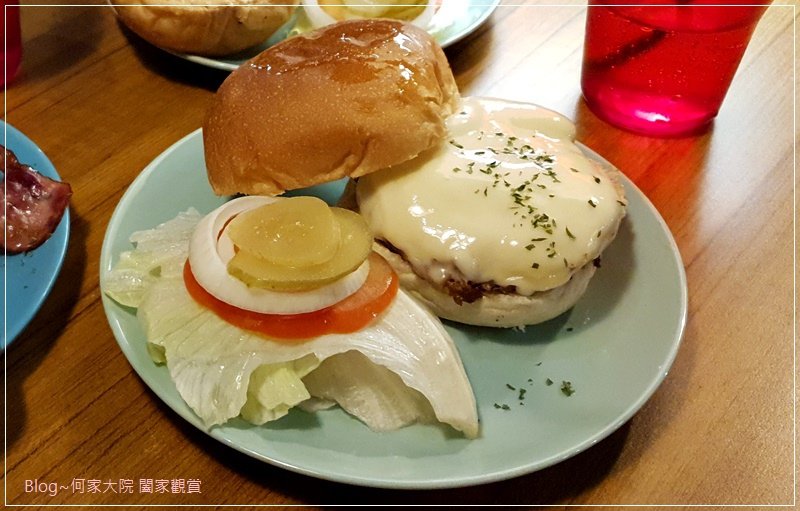 D&amp;G Burger美式漢堡店(林口老街舊街美食+林口好吃漢堡推薦+手打漢堡肉) 20-1.jpg