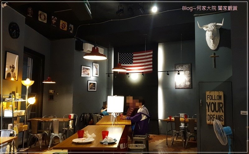 D&amp;G Burger美式漢堡店(林口老街舊街美食+林口好吃漢堡推薦+手打漢堡肉) 03.jpg