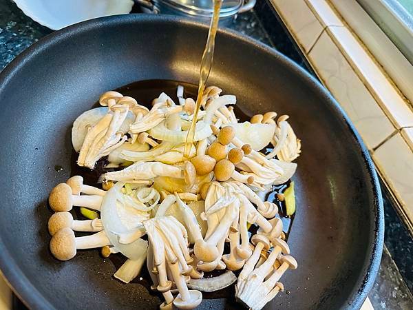 【日料醬汁】久原薄鹽白醬油 讓你輕鬆快速成為日料大師