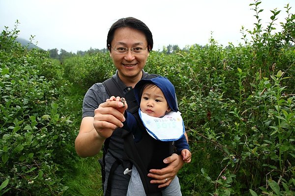 pick blueberry14.JPG