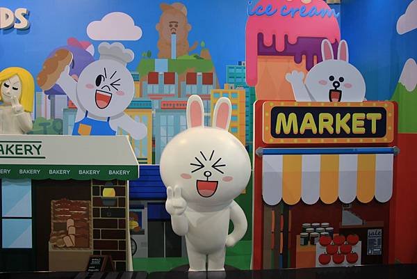line friends 互動樂園 206 (1024x683).jpg