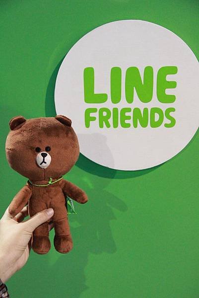 line friends 互動樂園 310 (683x1024).jpg