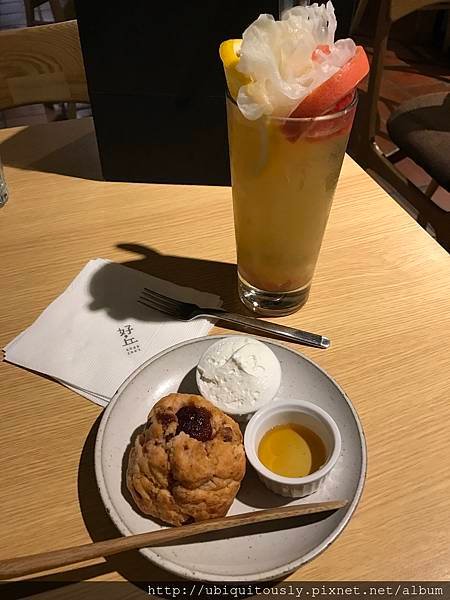 三日月茶空間&amp;茉莉漢堡&amp;好丘天母店 057.JPG