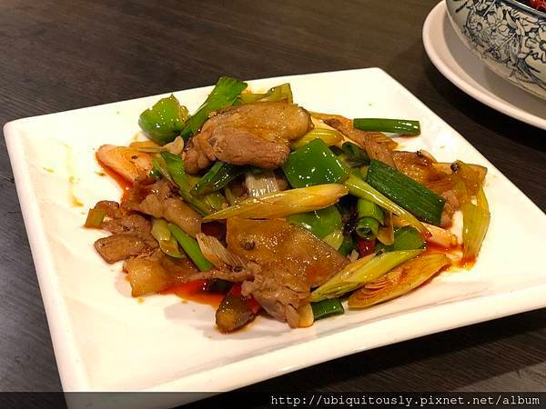 源興牛肉麵&amp;川味兒 070.JPG