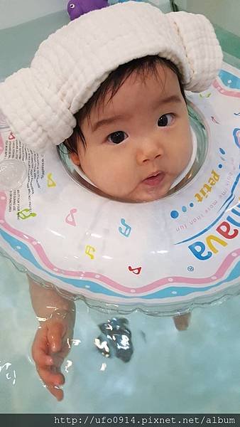 1061022小花妹在游學寶寶 Baby SPA 高雄館4m23d (17).jpg