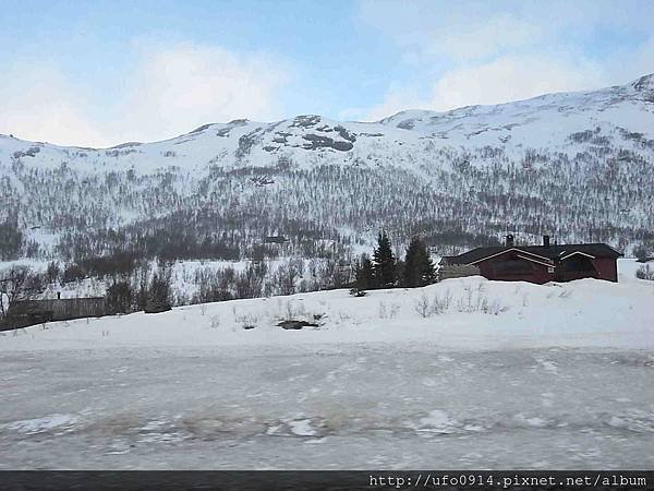 蓋羅(Geilo)--佛拉姆(Flam)沿途景色