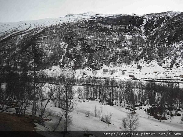 蓋羅(Geilo)--佛拉姆(Flam)沿途景色