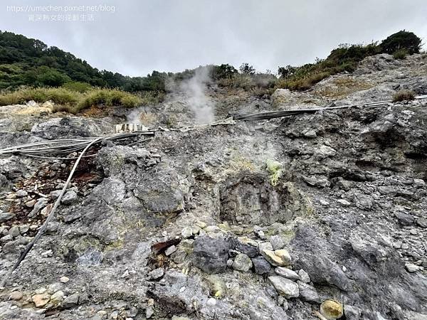 【台北北投】行義路紗帽谷溫泉區小健走：沿著水圳、輕鬆而行的磺