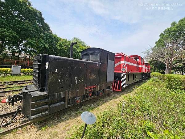 【嘉義市】阿里山森林鐵路車庫園區：鐵道迷必訪，月台、鐵道仍使